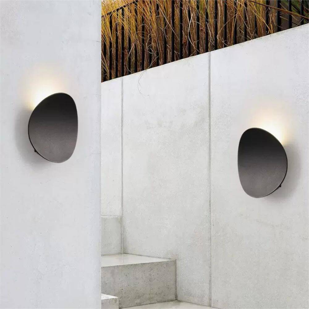 Lunara | Modern Elegant Round LED Wall Sconce Bathroom Light Fixture 3